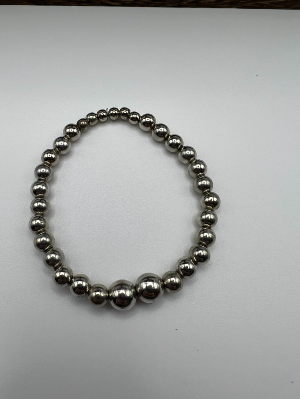 Silver Beaded Stretch Bracelet Elegant Minimalist Jewelry Unisex Design Sturdy E - Picture 2 of 2
